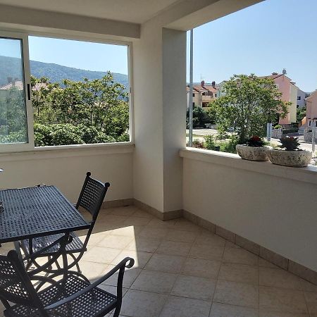 Apartments Rea Cres Bagian luar foto