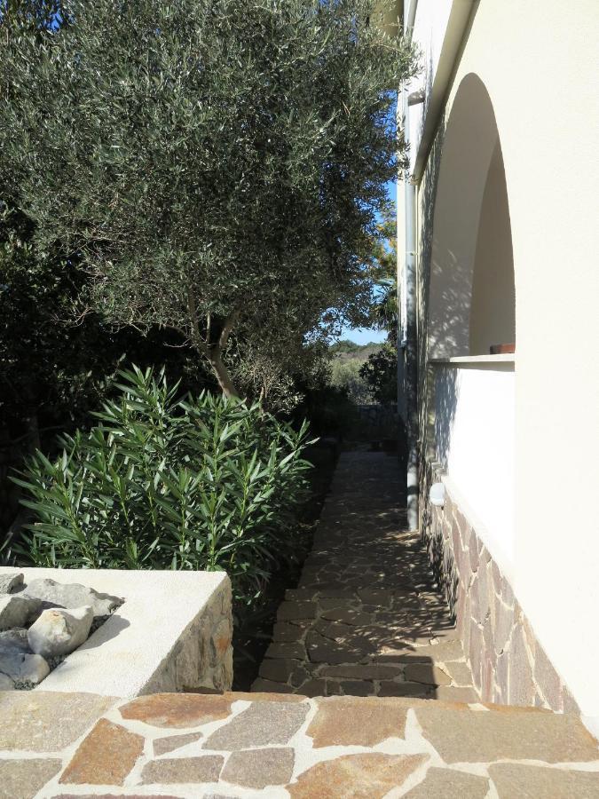 Apartments Rea Cres Bagian luar foto